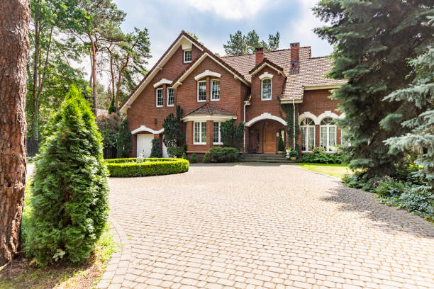 Reasons to Select Us for Your Driveway Paving Requirements in Helena West Side, MT